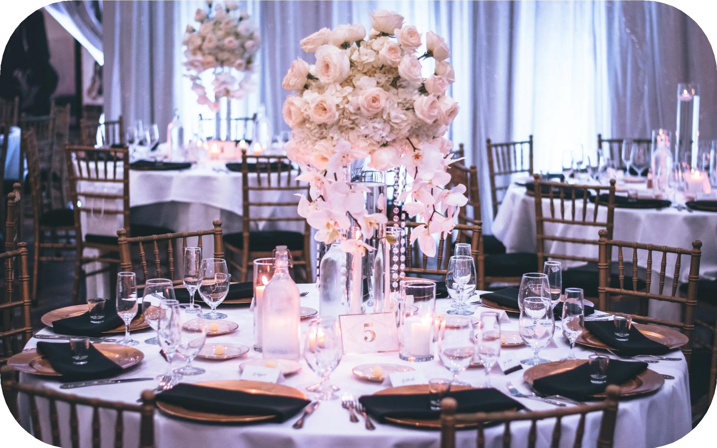 云南策劃公司,昆明旅游,昆明旅行社,昆明團建公司,昆明會議會展：昆明會議會展選這兒！大小活動全 hold 住，離機場車站近，還能賞滇池